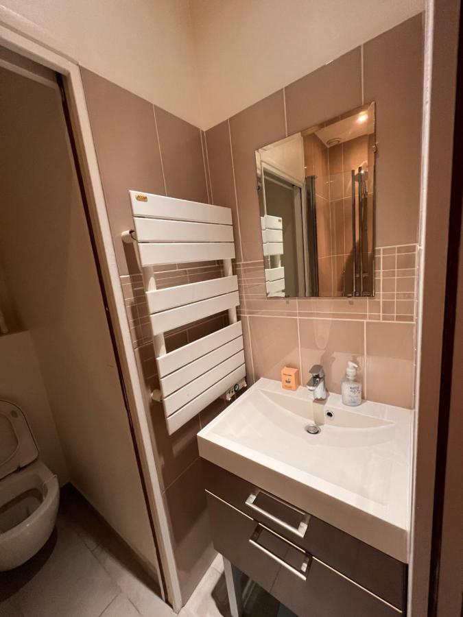 Studio Alesia - Hala Paris Apartment ภายนอก รูปภาพ
