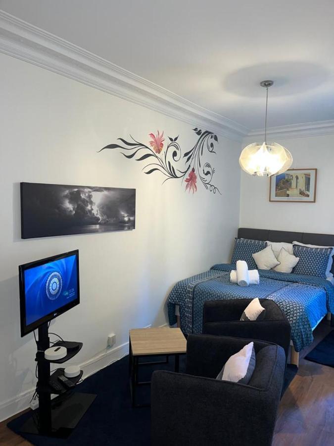 Studio Alesia - Hala Paris Apartment ภายนอก รูปภาพ
